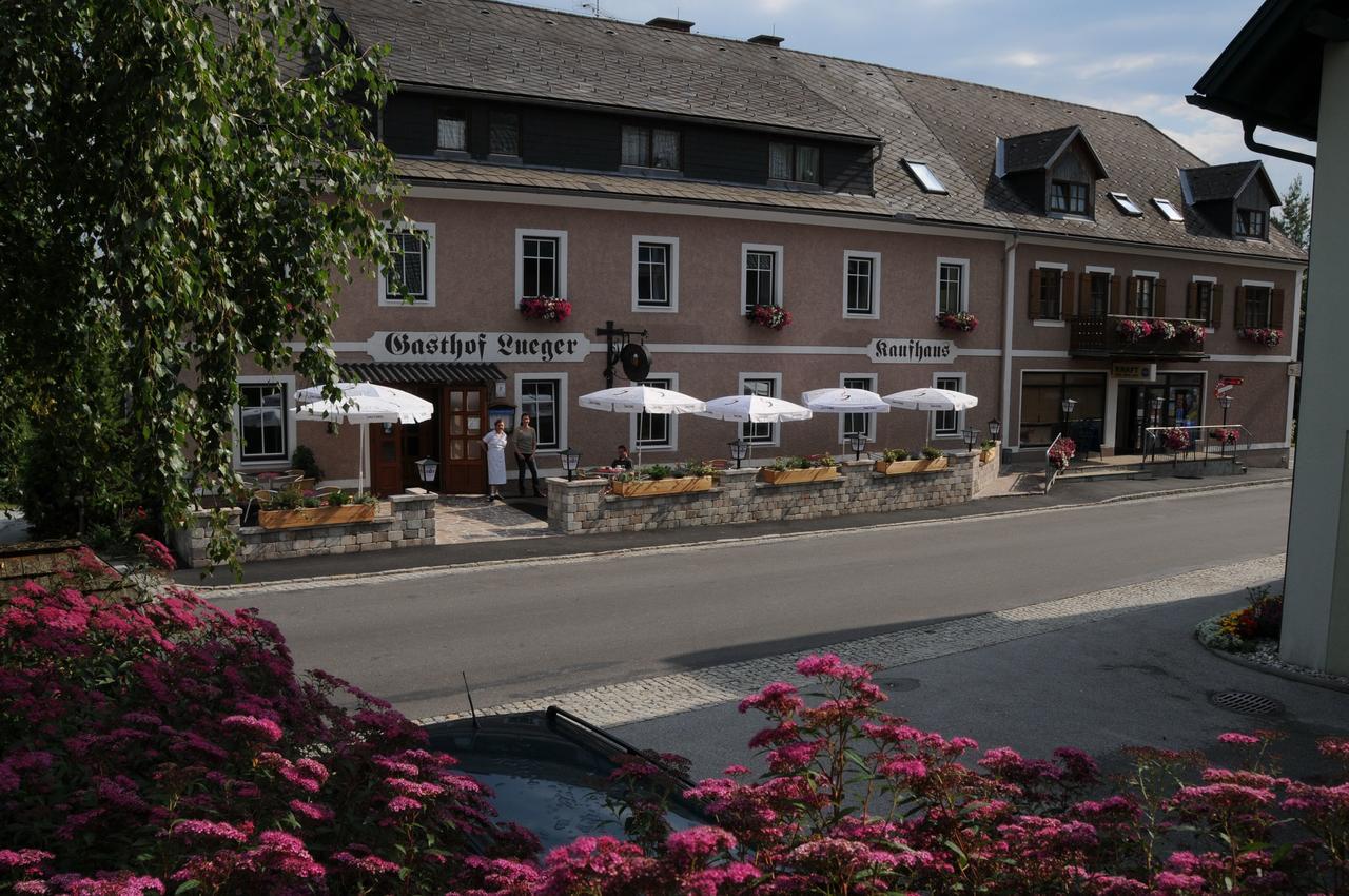 Gasthof Lueger Hotel Sankt Jakob im Walde Buitenkant foto